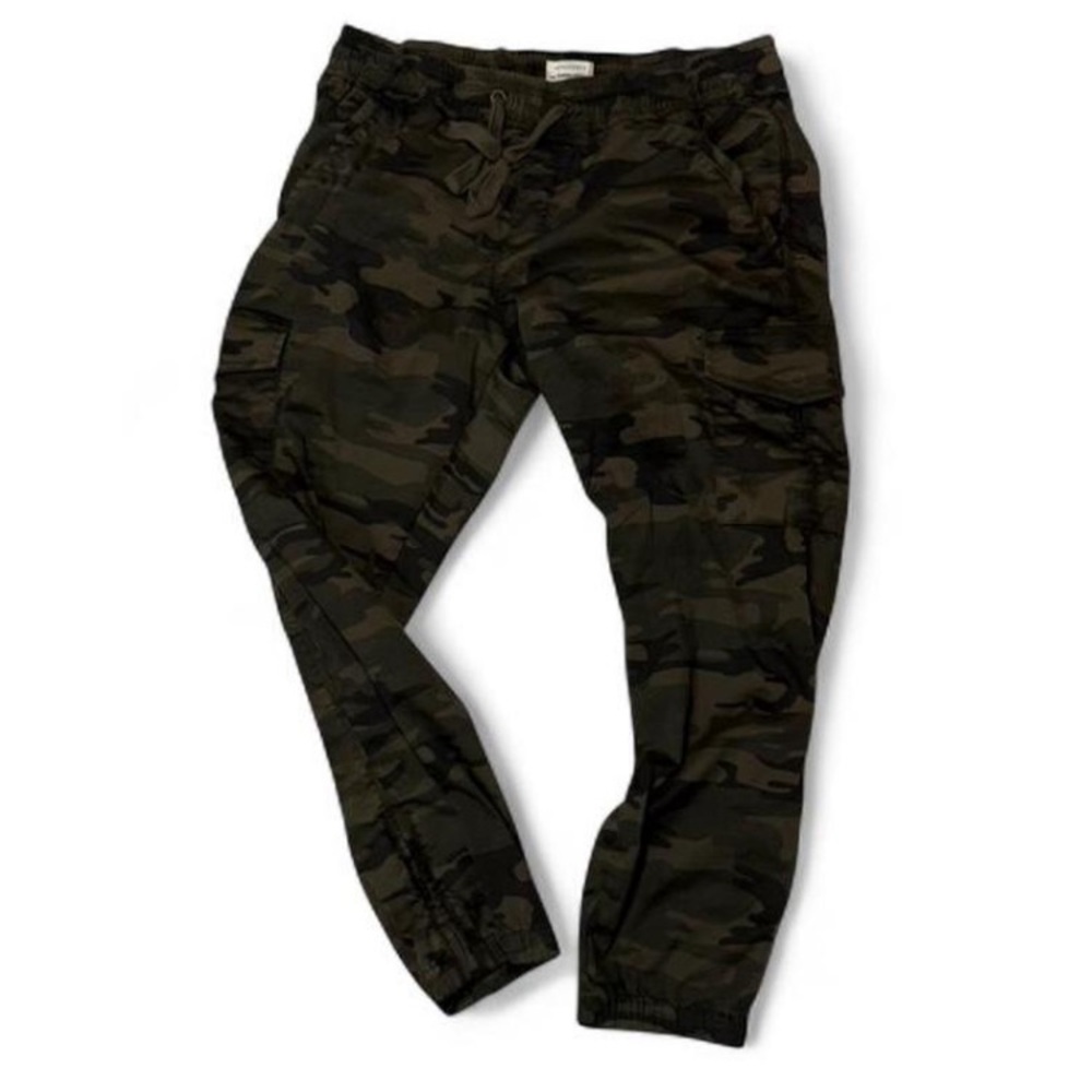 Sanctuary Green Camouflage Pants